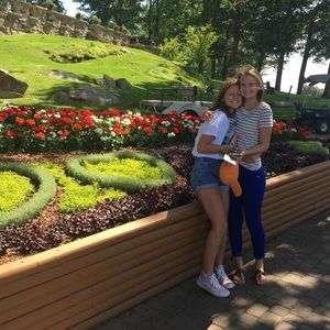 Meet your Posher, Sage